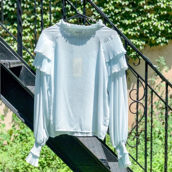 NWT Nasty Gal Blue Gravity Ties Ruffle Top Blouse - Picture 6 of 12